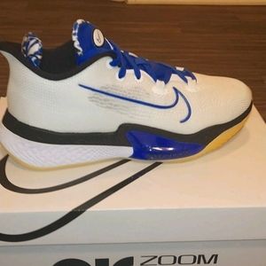 Nike Air Zoom BB NXT Mens 9 1/2 Brand New
